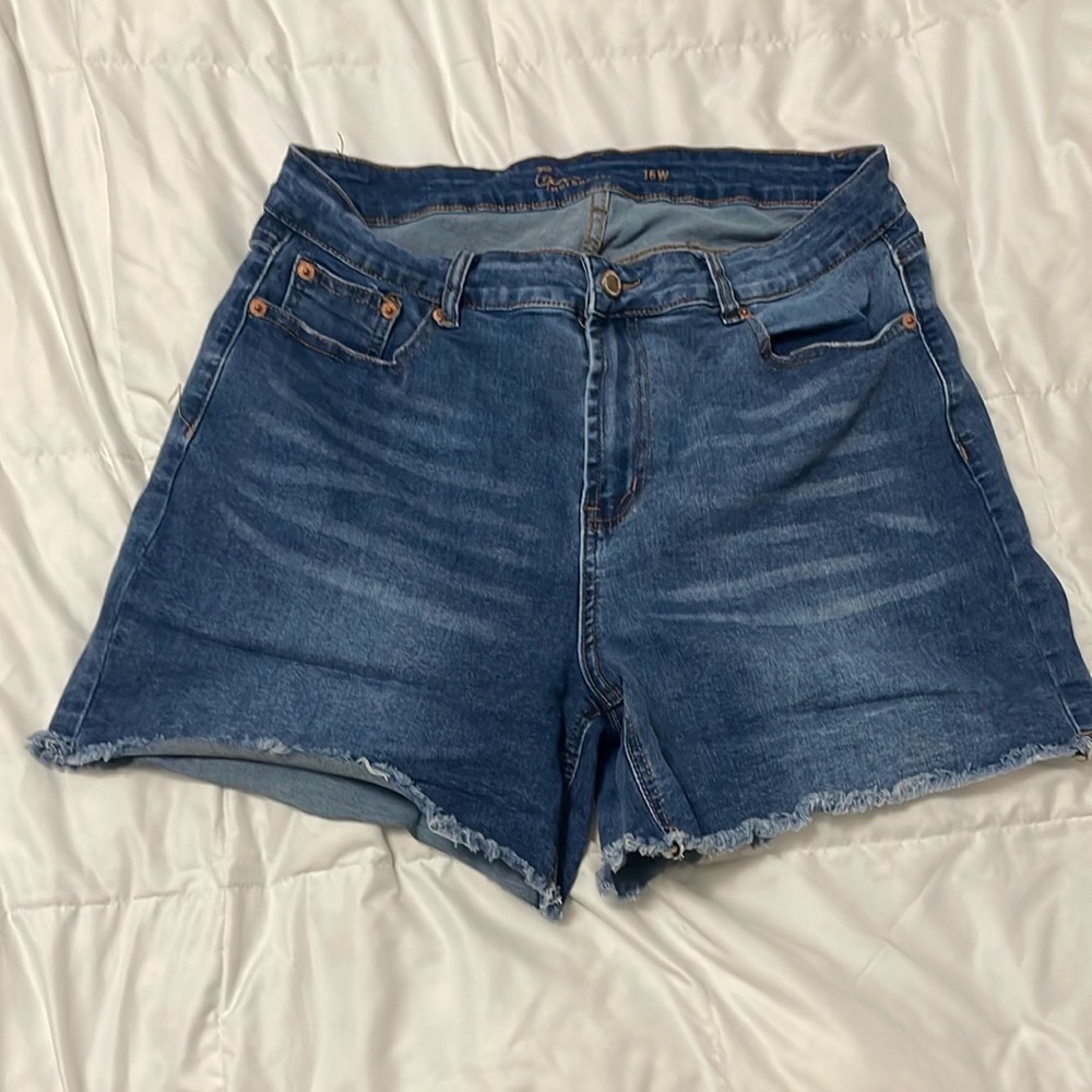 Gem by Gemma Rae Women's Blue Denim Shorts